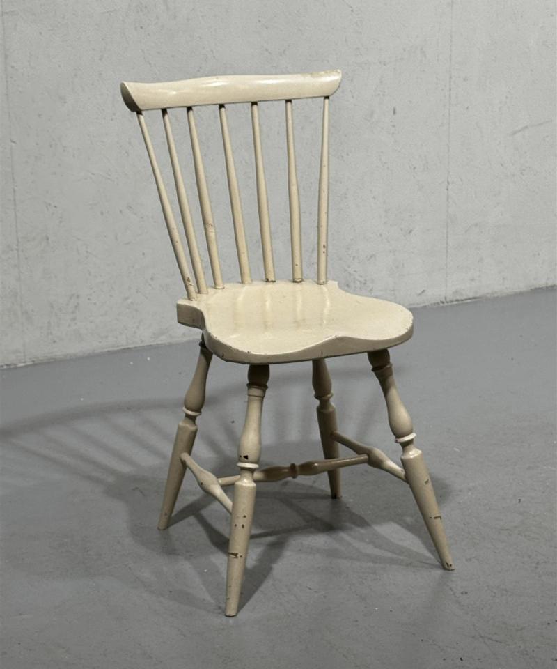 Vintage talonpoikaistuoli puu kerma