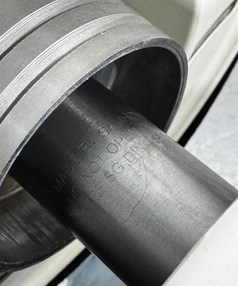 Stoo Triangle aktiivituoli työtuoli