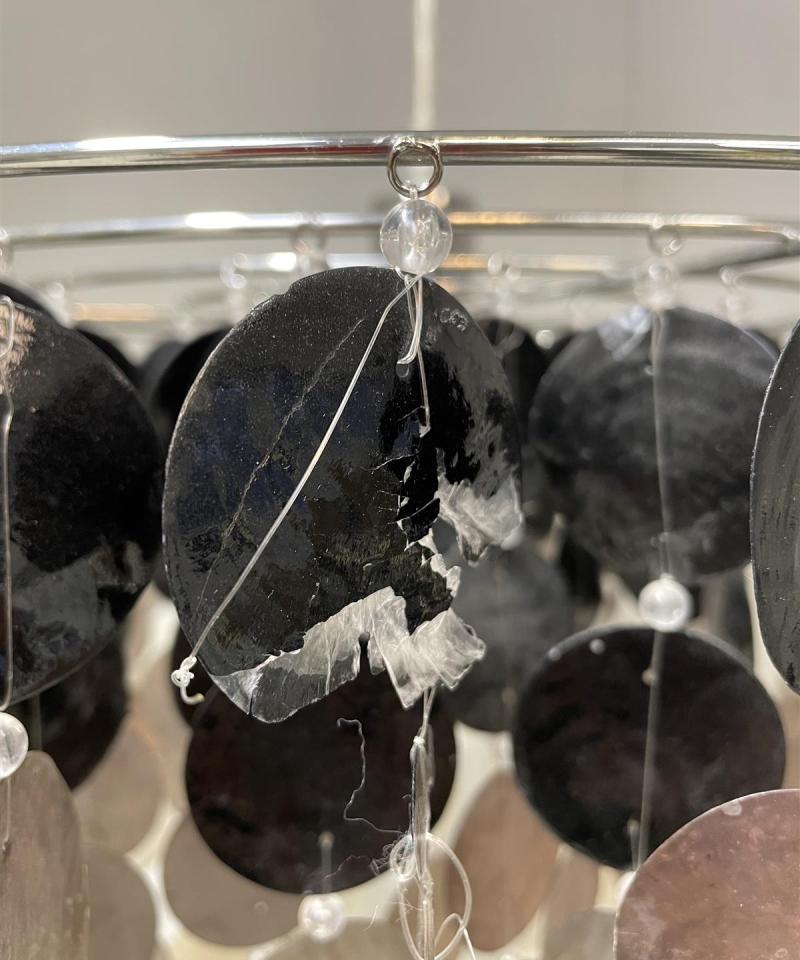 Brilliant ”Simpukankuori” kattovalaisin