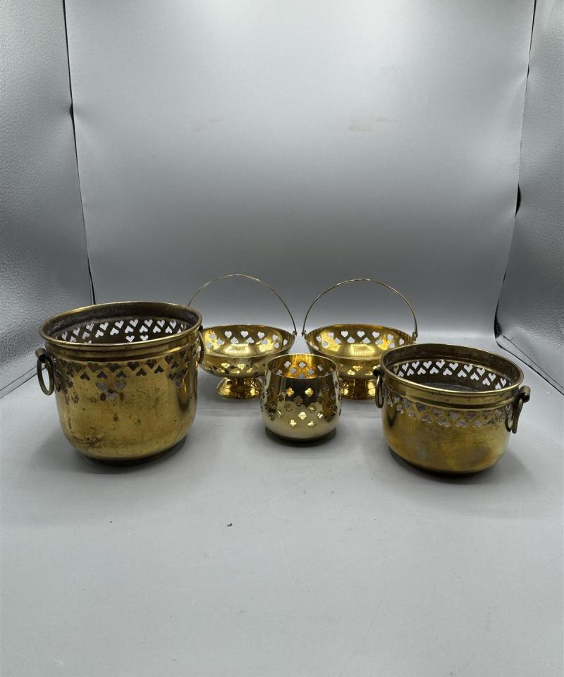 Vintage messinkiset astiat (5 kpl)