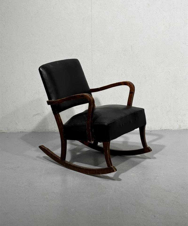 Vintage keinutuoli musta 50 luku