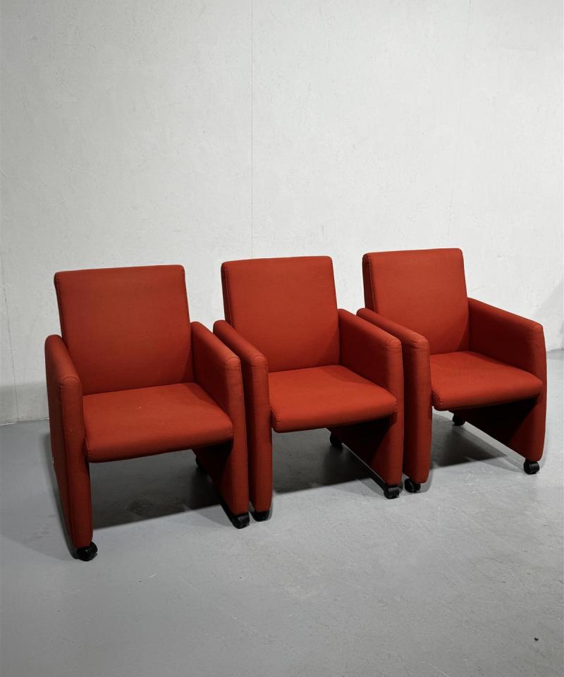 Isku Punainen nojatuoli (3kpl) rullilla