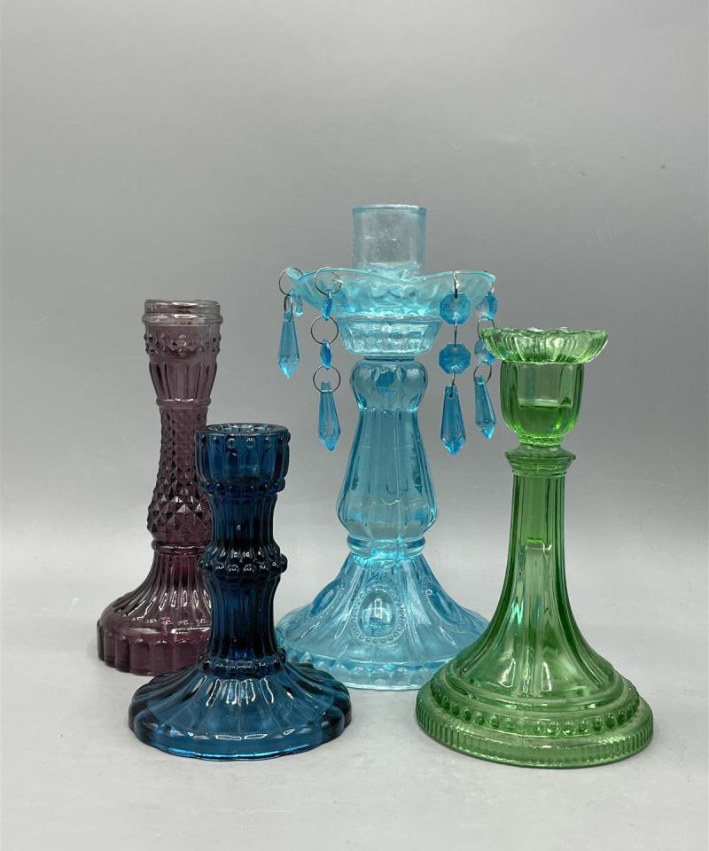 Värilliset kynttilänjalat 4kpl