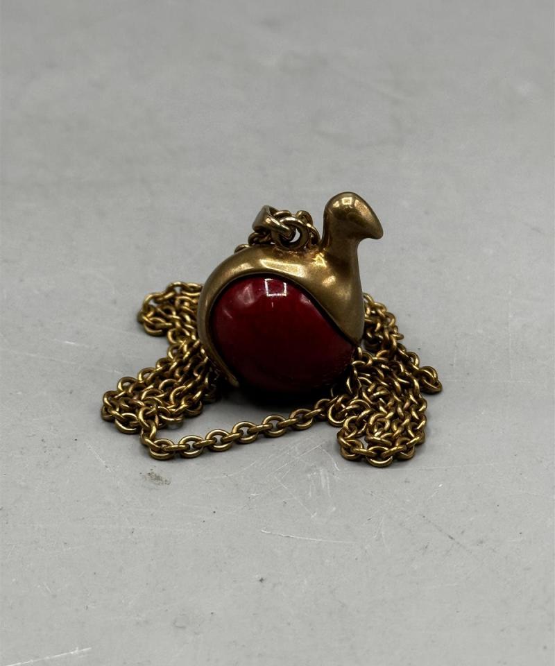 Kalevala Koru Töyrin lintu riipus punainen