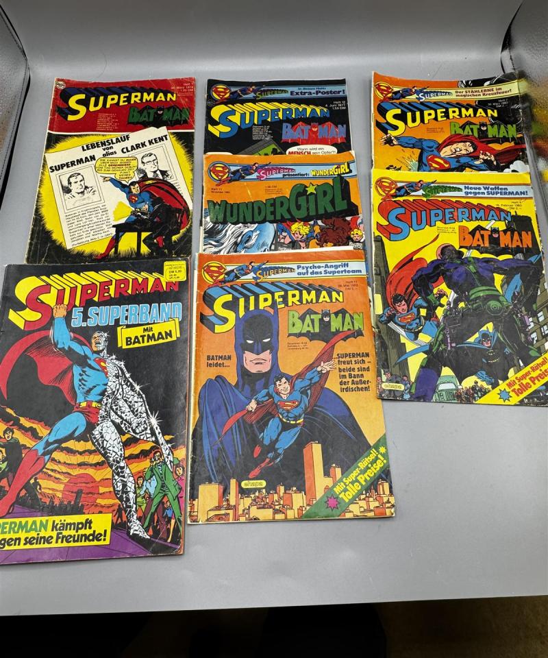 Vintage Superman ja Wundergirl (Saksa) sarjakuvat