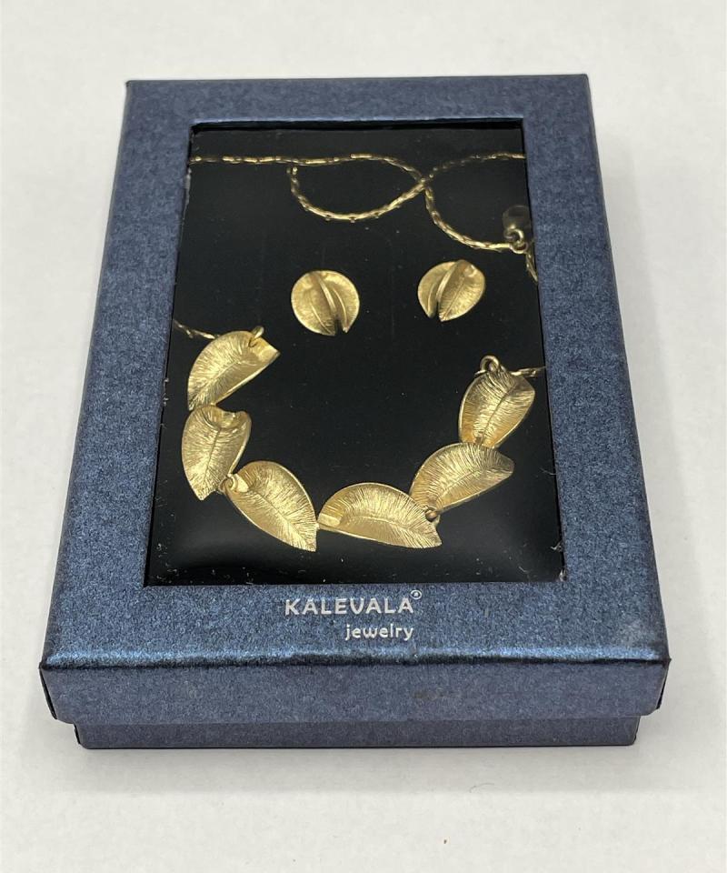 Kalevala koru Lumikukka kaulakoru + korvakorut