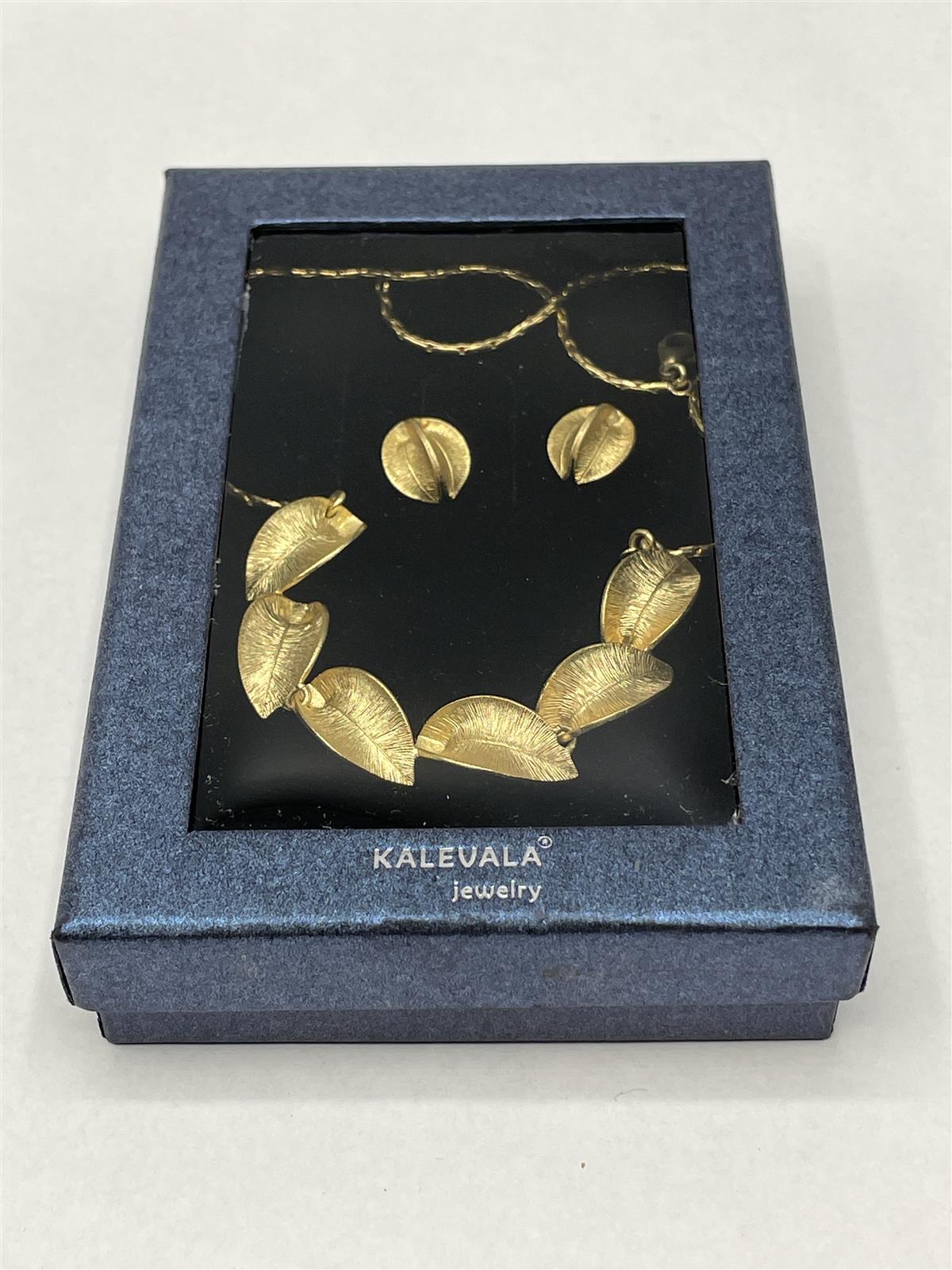 Kalevala koru Lumikukka kaulakoru + korvakorut