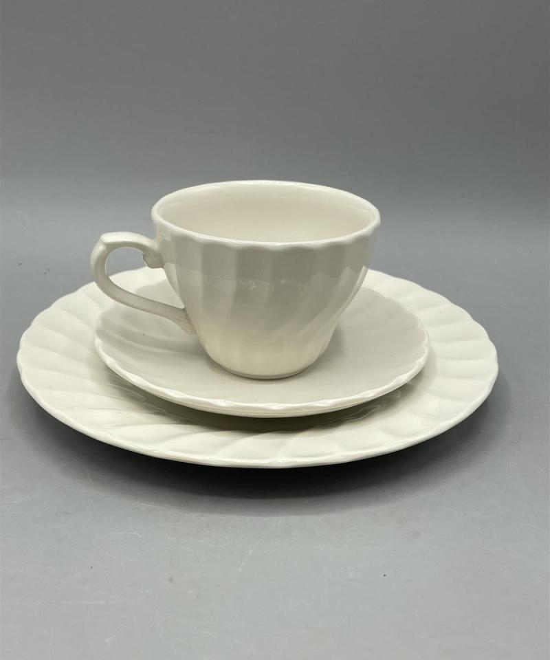 Churchill kahvikupit ja lautaset 12-osaa