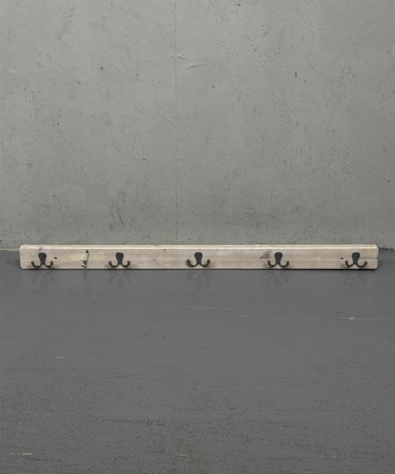 Rustiikki naulakko 120cm puu