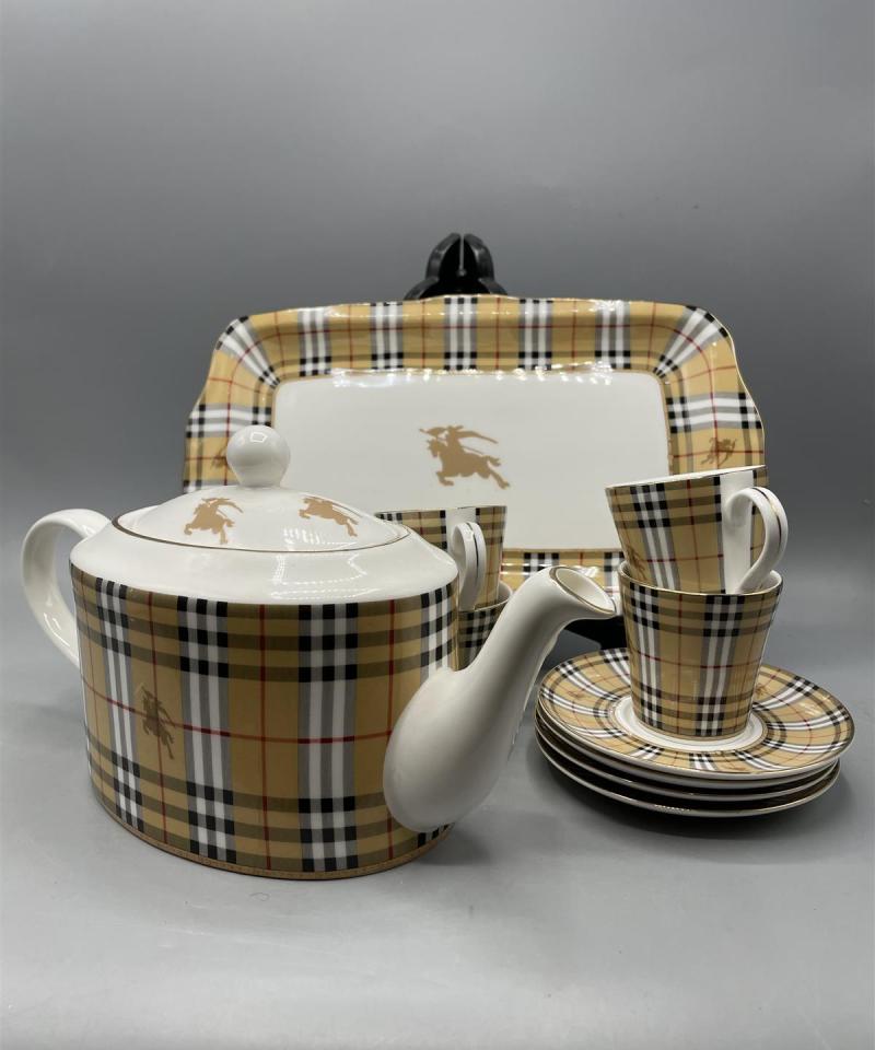 Burberrys posliini kahviastiat 6-osaa