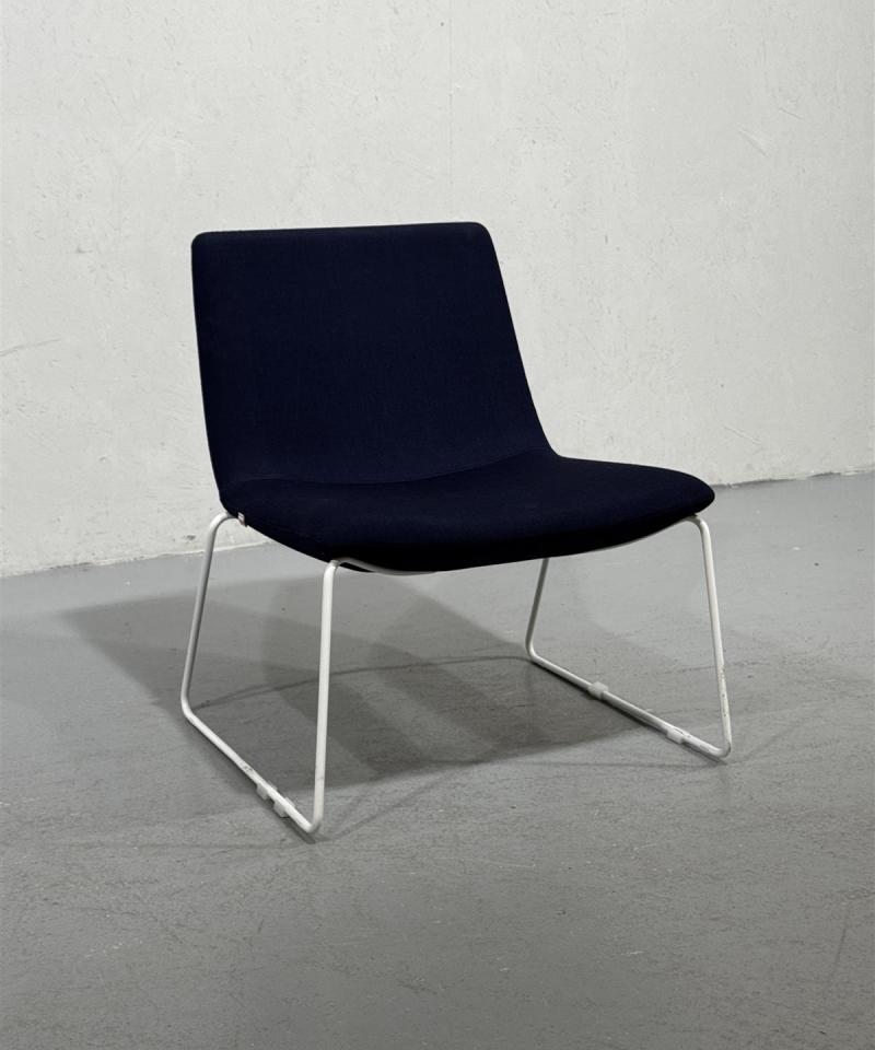 Modeo nojatuoli, sininen