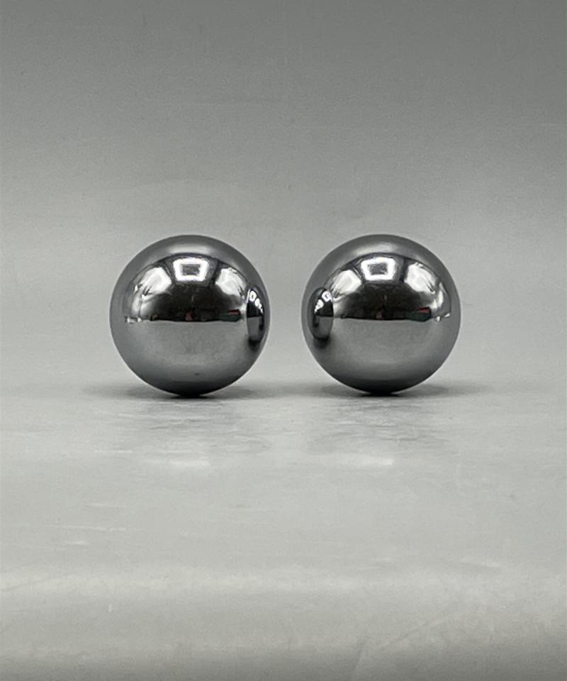 Kiinalaiset soivat terveyspallot, metalliset