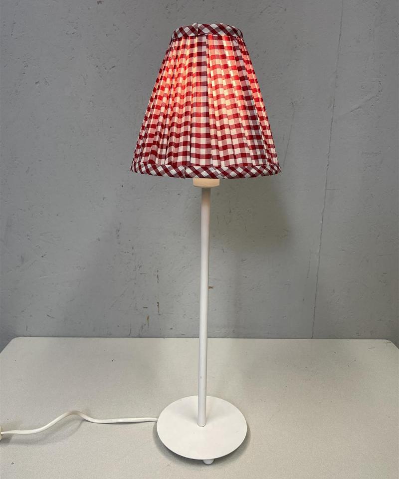 Northlight pöytävalaisin ruudullinen varjostin