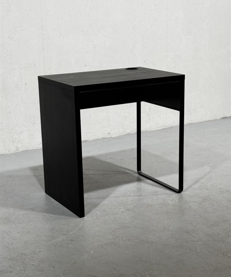 Ikea Micke työpöytä