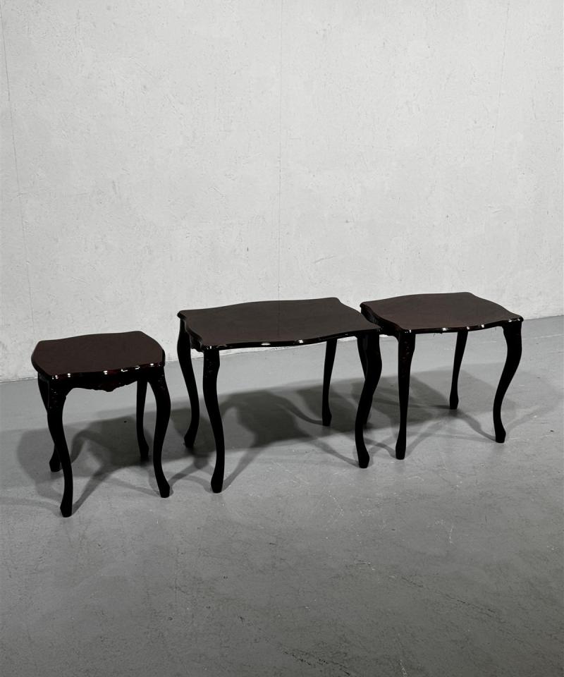 Rokokoo sarjapöydät (3 kpl) ruskea
