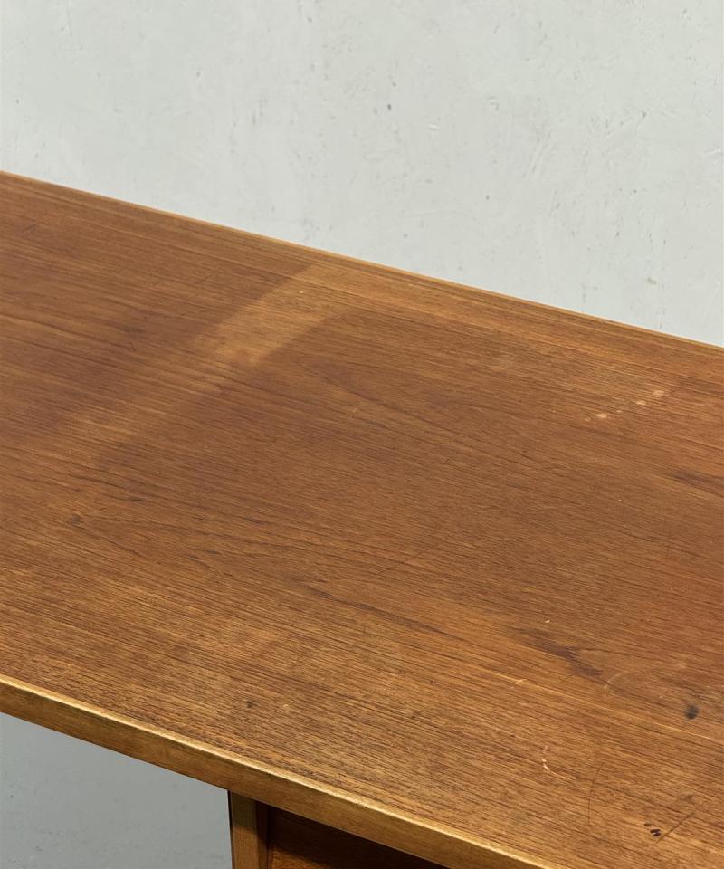 Vintage 60-luku kirjoituspöytä tiikki