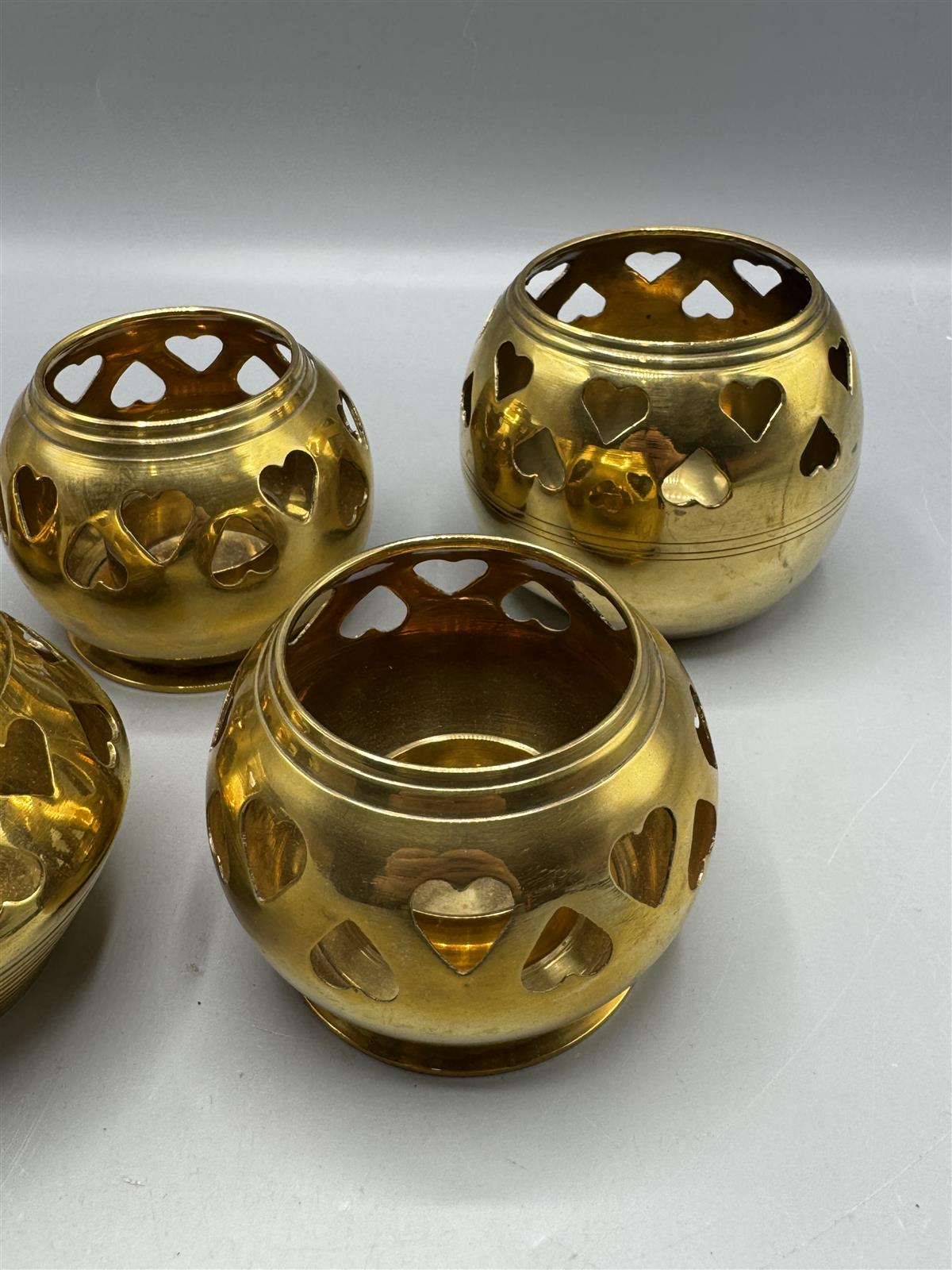 Vintage "sydän" kynttilälyhdyt messinki (5 kpl)