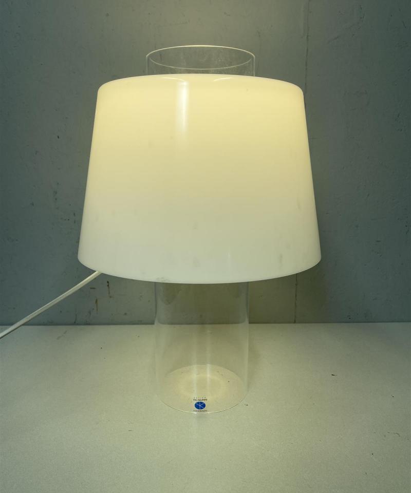 Yki Nummi ”Modern art” pöytävalaisin