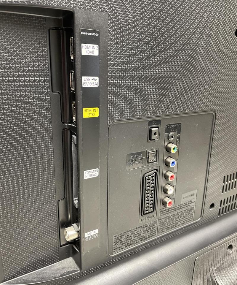 Samsung 32” Full HD T32E310EX televisio