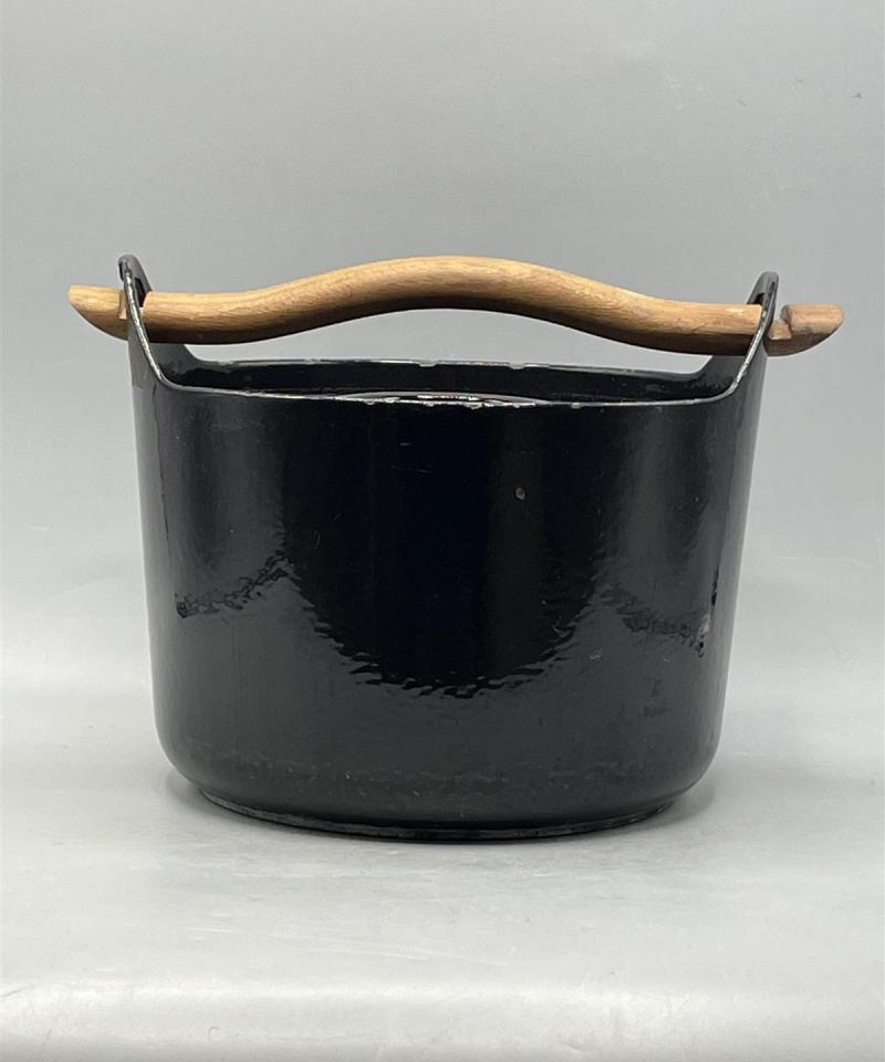 Vintage valurautapata emaloitu Timo Sarpaneva