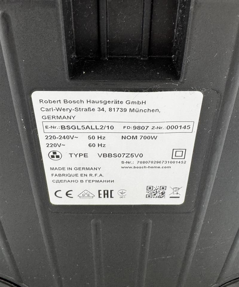 Bosch Free'e pölynimuri musta