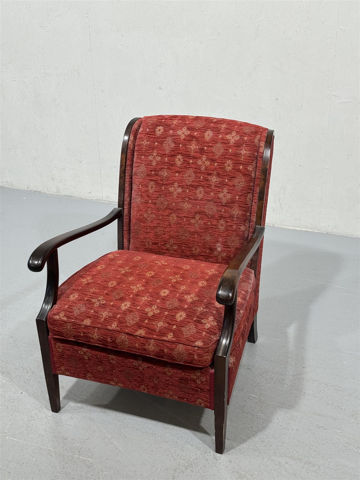 Vintage 60-luku nojatuoli, punainen