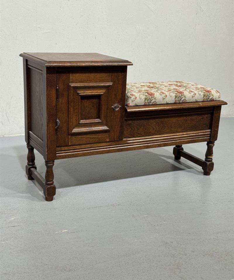 Vintage puhelinpenkki puu