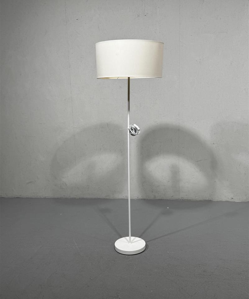 Reality Leuchten valkoinen jalkavalaisin