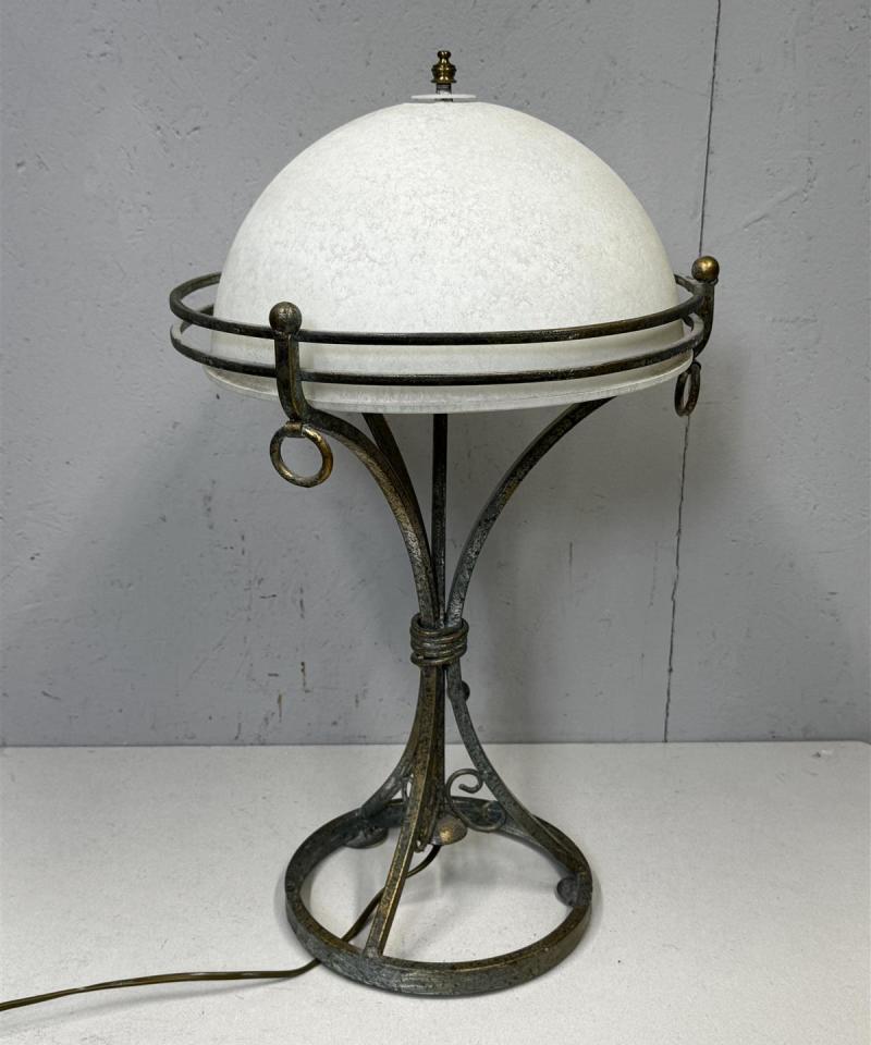 Rustiikki pöytävalaisin