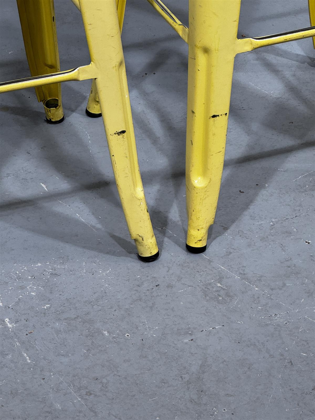 Keltainen korkea jakkara (2kpl)