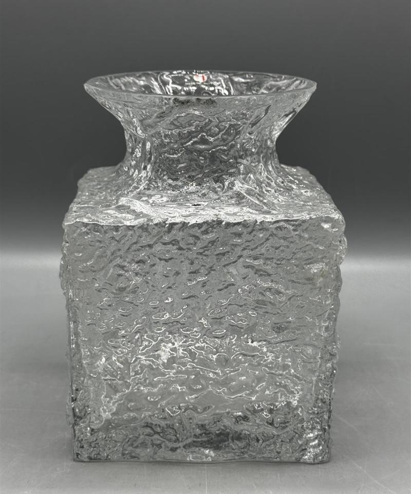 Iittala Crocus 2742 lasimaljakko Timo Sarpaneva