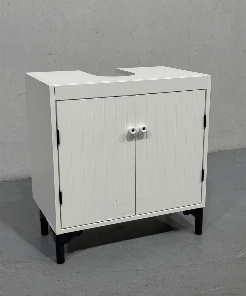 Valkoinen allaskaappi