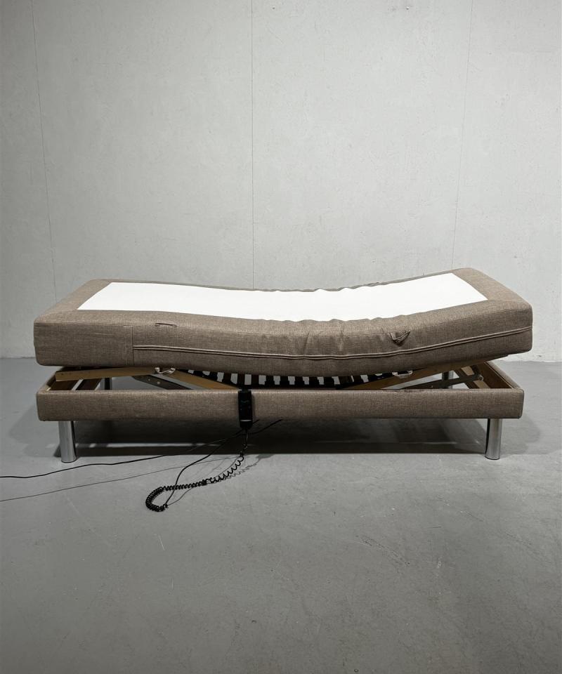 Moottorisänky 90x200