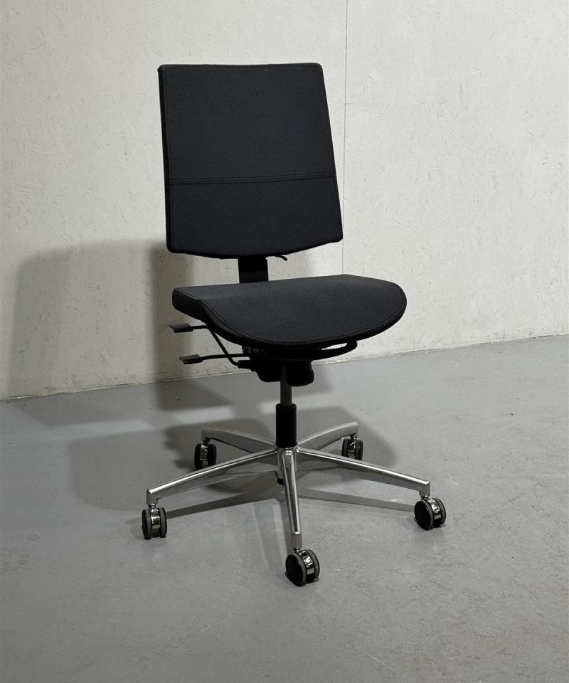 Isku Slim toimistotuoli harmaa (käsinojaton)