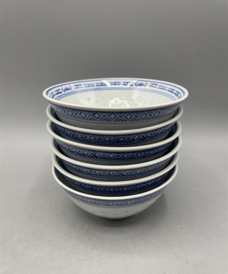 Riisiposliini kulhot ja lusikat 7+12-osaa