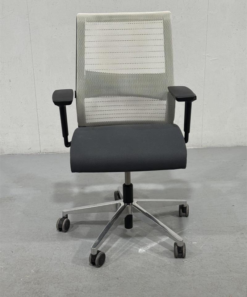 Steelcase Think työtuoli