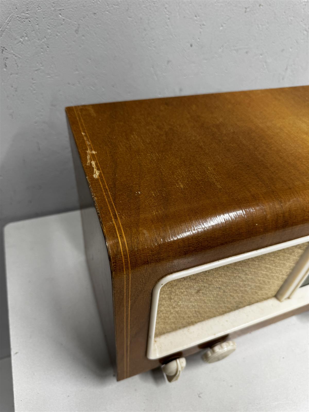 Radiophone Laji 5157 W radio koristeeksi