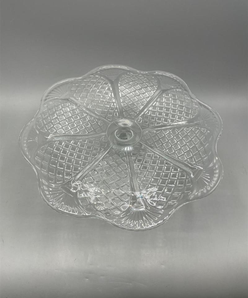 Nuutajärvi jalallinen kakkuvati