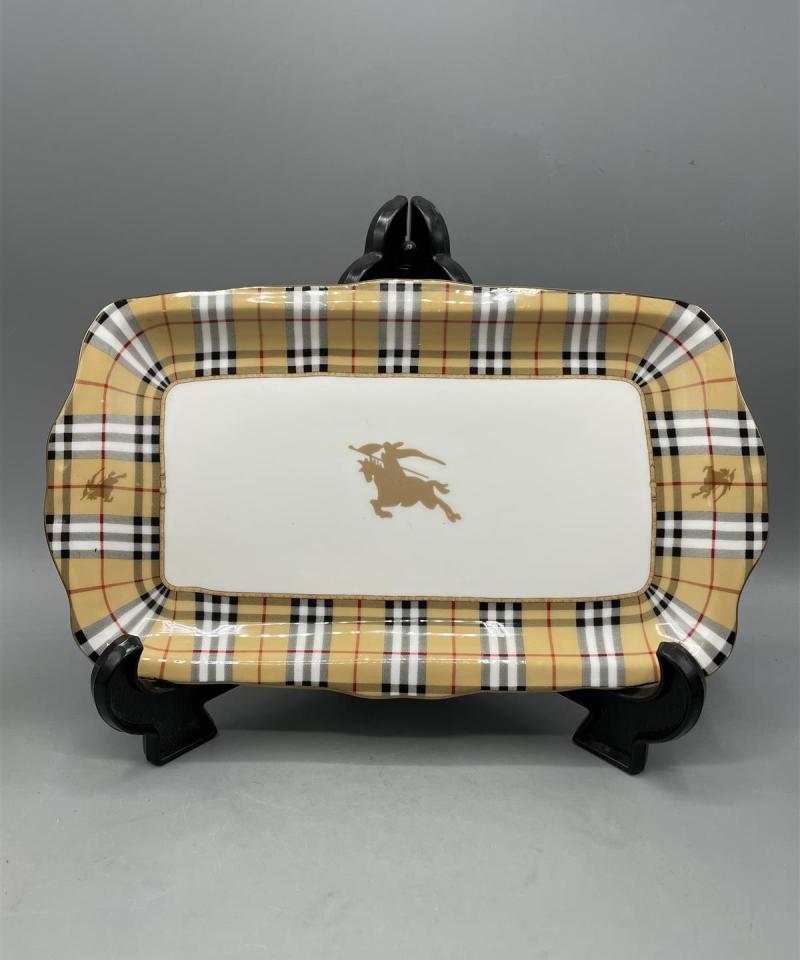 Burberrys posliini kahviastiat 6-osaa