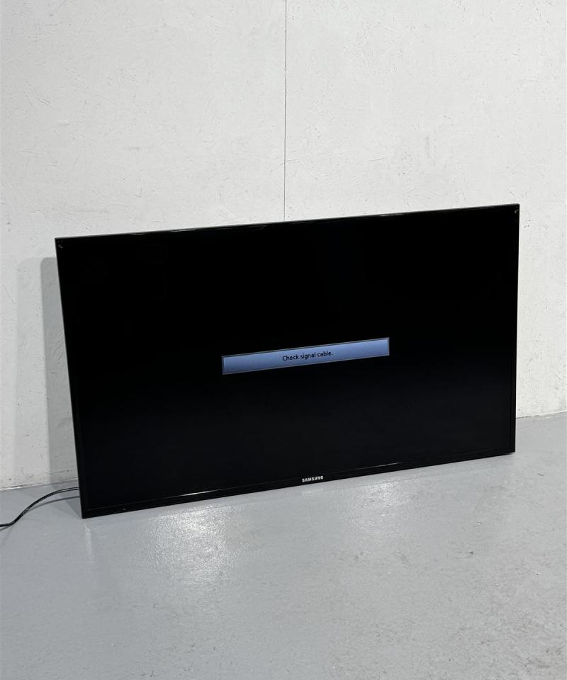 Samsung MD55B näyttö (5 kpl)