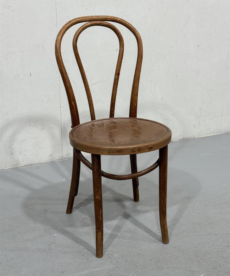 Thonet tyylinen tuoli