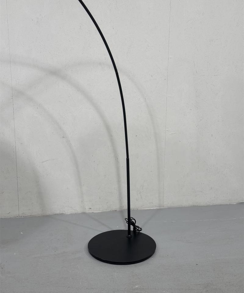 Lattiavalaisin, valkoinen varjostin