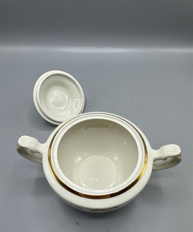 Arabia Myrna astiasto (15 osaa)