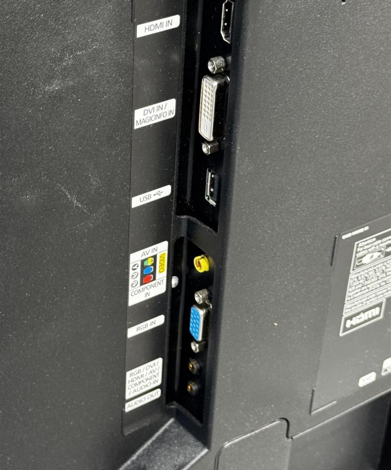 Samsung MD40C näyttö (6 kpl)