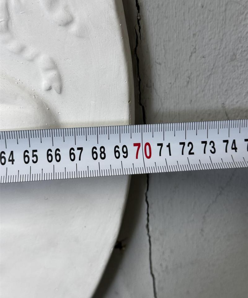 Klassinen kipsi reliefi 70cm