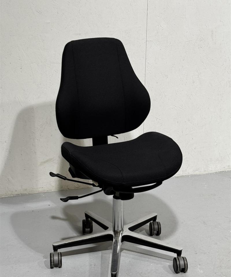 Isku Step työtuoli musta (käsinojaton)