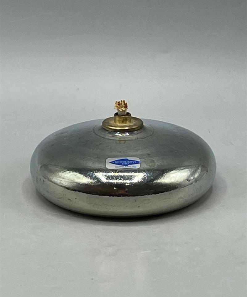 Nuutajärvi Vesivius öljylyhty, Oiva Toikka