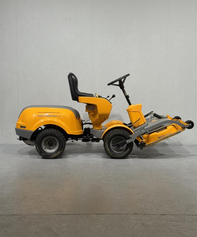 Stiga Park President 14 ajoleikkuri