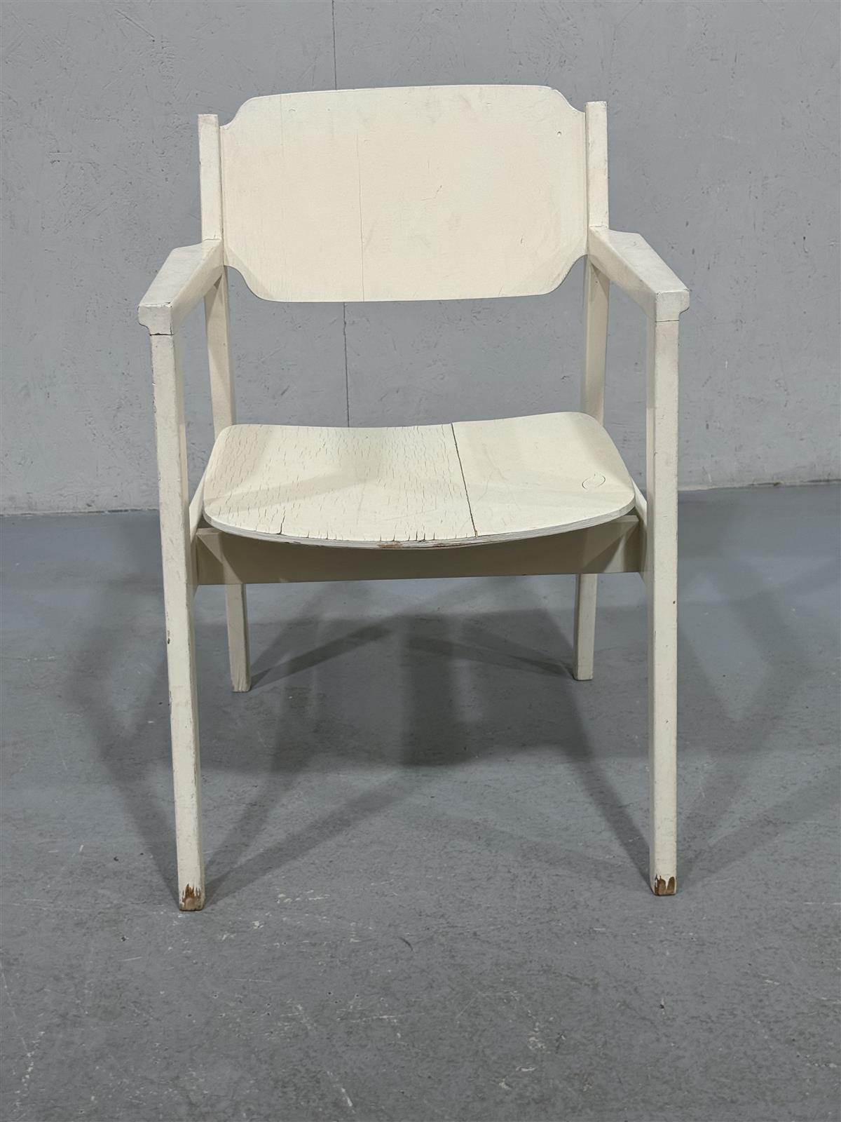 Vintage tuoli valkoinen