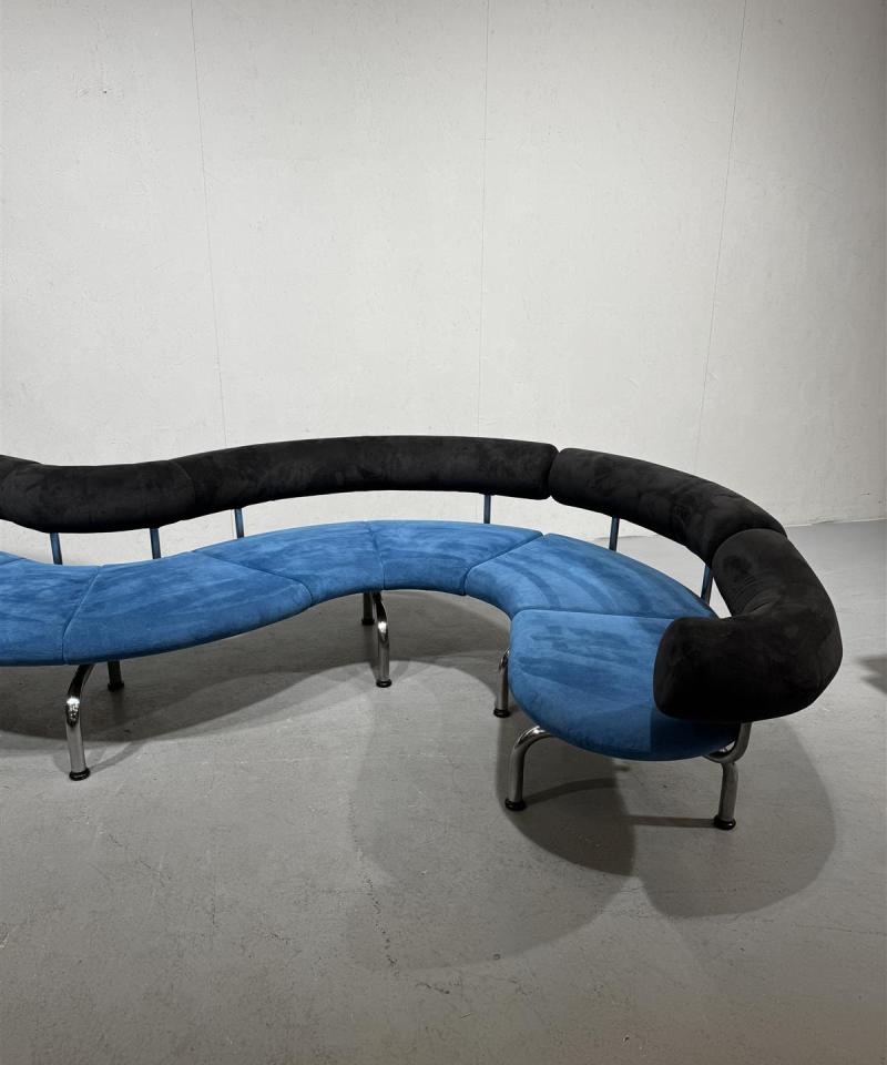 Erik Jørgensen Pipeline sohva sinimusta